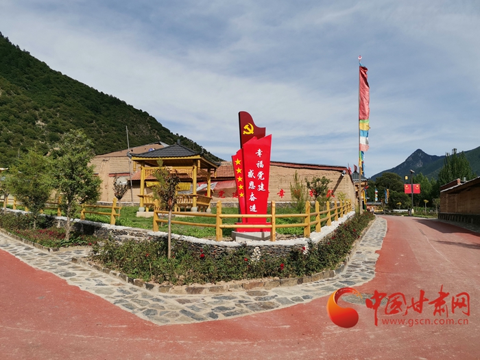 【蘭大新聞學子重走西北角】甘南迭部：村民吃上“文化飯”，搭上“旅游車”