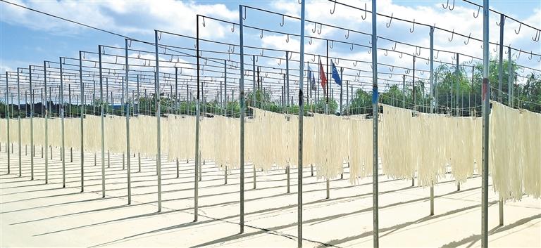 方大幫扶見(jiàn)成效 全忠薯品貨暢銷(xiāo)