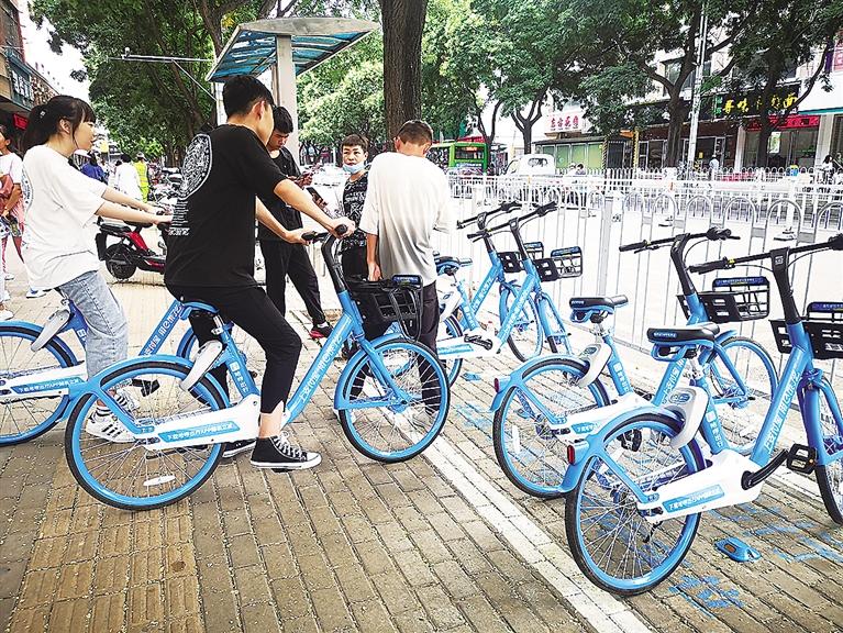 首批3000多輛 共享單車(chē)入駐臨夏州