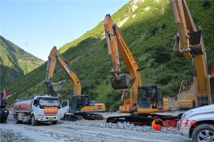 好消息！舟曲縣曲告納鎮(zhèn)至博峪鎮(zhèn)災(zāi)毀公路全線打通  