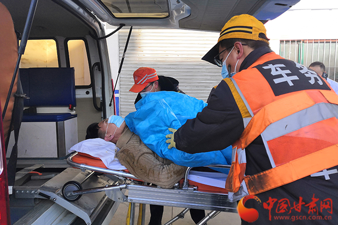 19分鐘緊急救援，永登車站為旅客開辟生命通道