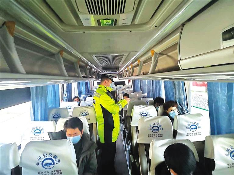 蘭州交警啟動春運(yùn)最強(qiáng)交通安全保障已查處超員31起、飲酒醉酒駕駛39起