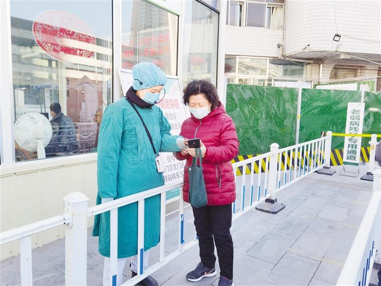 智能生活下，老年人的“數(shù)字鴻溝”如何跨越？