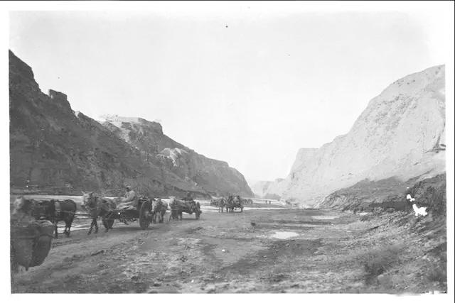 1926年，美國(guó)人拍攝的六盤(pán)山