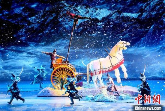 圖為《天下雄關(guān)》演出劇照。　高展 攝