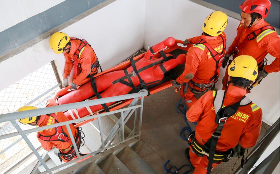 【隴拍客】超燃！ “火焰藍(lán)”競技比武火力全開