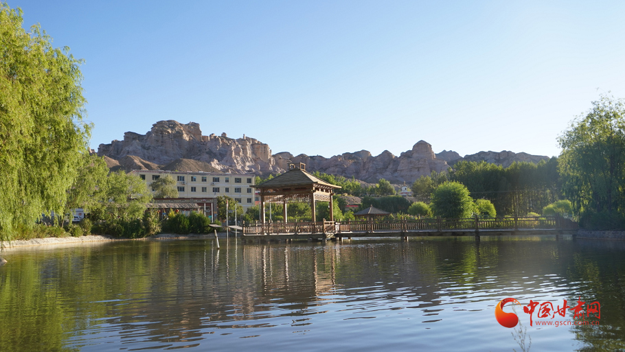 【小康圓夢·看甘肅】肅南：鄉(xiāng)村旅游托起百姓富?！敖痫埻搿?>
        </a><em>【小康圓夢·看甘肅】肅南：鄉(xiāng)村旅游托起百姓富?！敖痫埻搿?/em></li>
    <li><a  target=