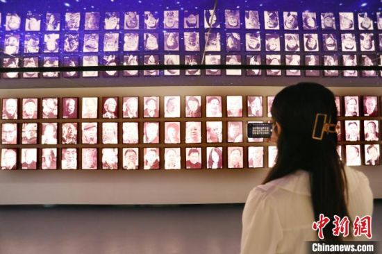 2021年8月21日，蘭州市民參觀讀者博物館。(資料圖) 高展 攝