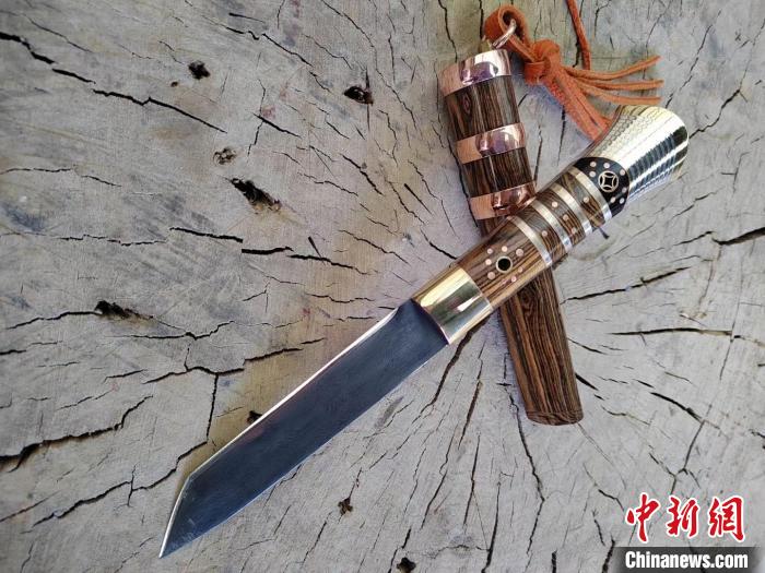 圖為保安腰刀。(資料圖) 受訪者供圖