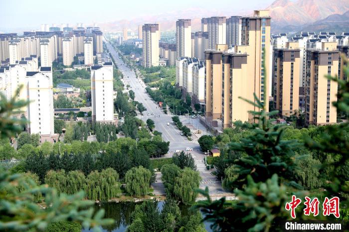 圖為樂都朝陽山片區(qū)?！⊙Φ?攝