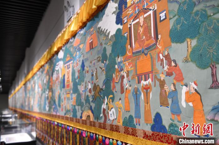 8月20日，“塔影河聲吉祥千年——涼州會(huì)盟暨蘭州與武威文物聯(lián)展”在蘭州市博物館開展。戴文昌 攝