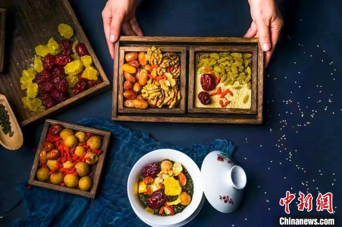 2023年5月，拍攝的臨夏蓋碗茶所需原料。(資料圖)臨夏市融媒體中心供圖